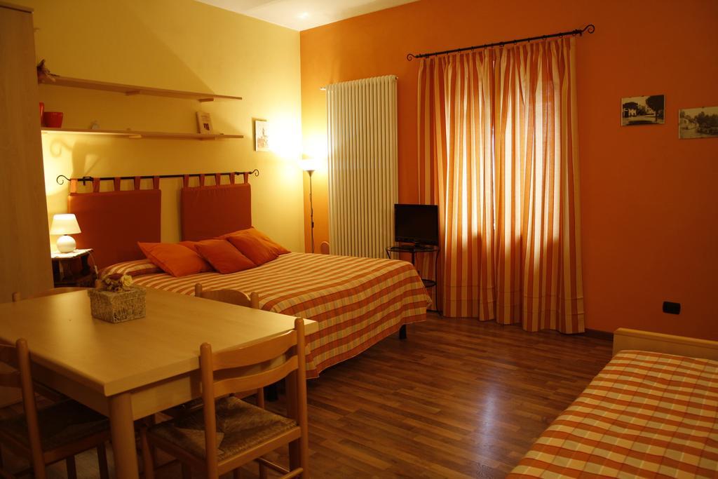 Ca Veja Apartment Montà Cameră foto