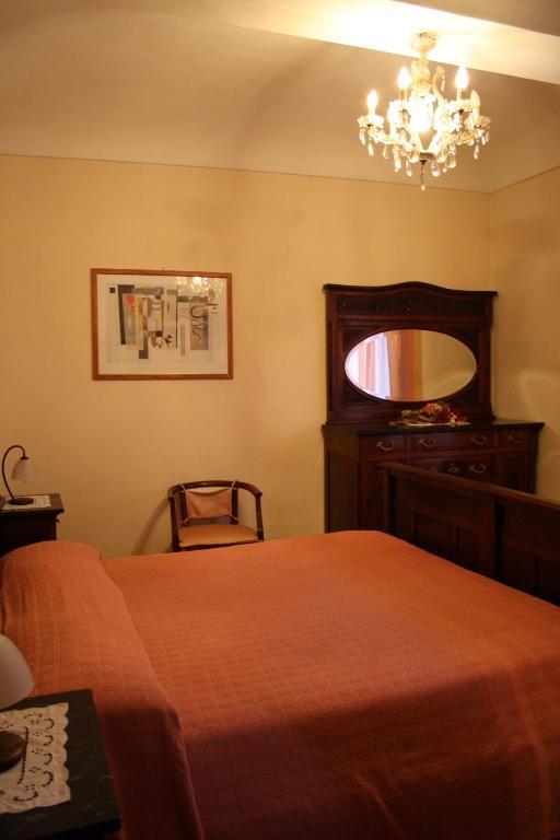 Ca Veja Apartment Montà Cameră foto